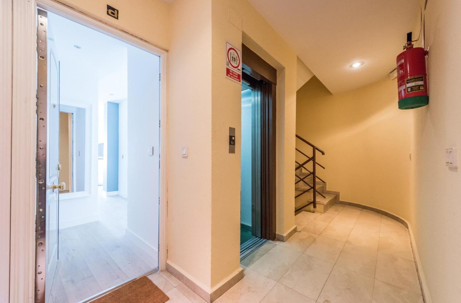 Chueca Suites Madri Exterior foto